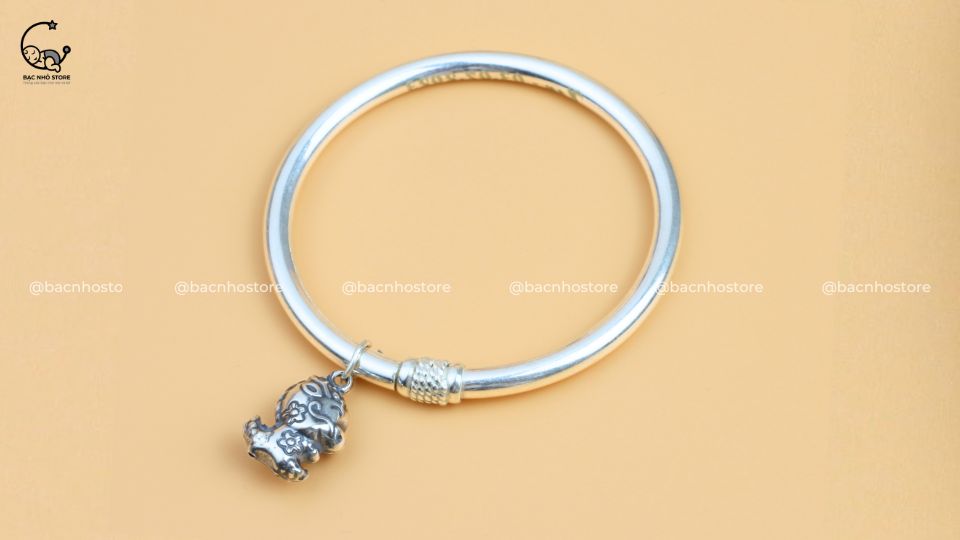 vong-charm-cho-be-2